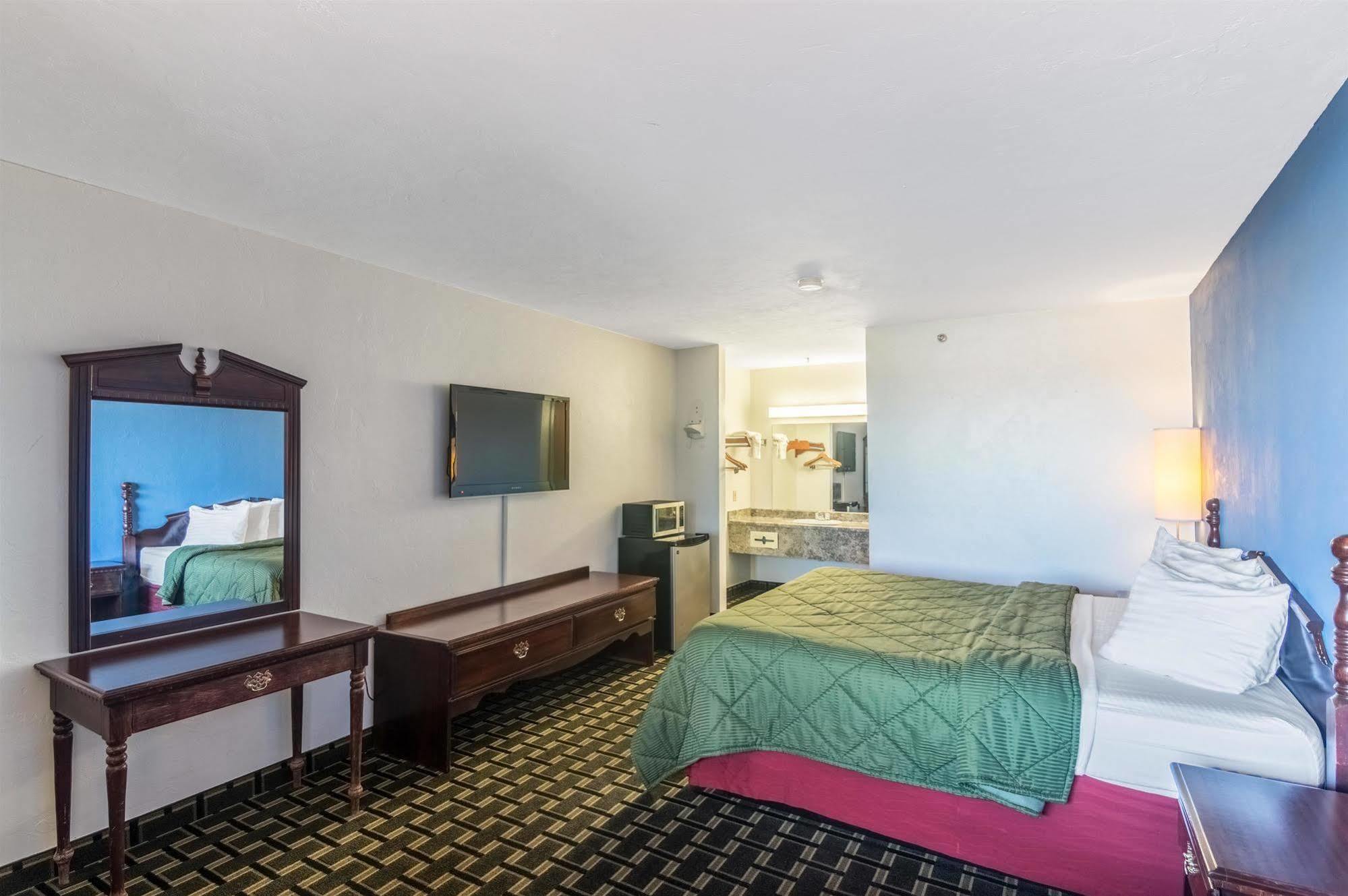 Motel 6 Erick Exterior photo