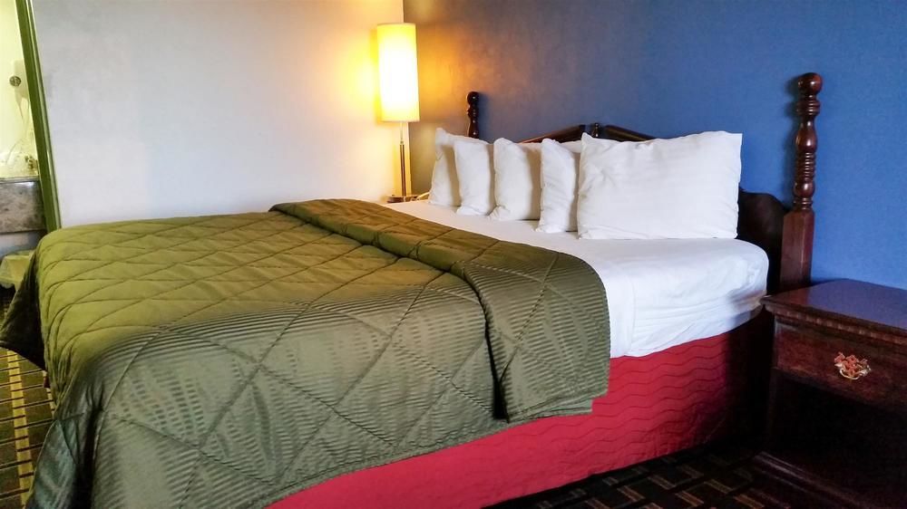 Motel 6 Erick Exterior photo